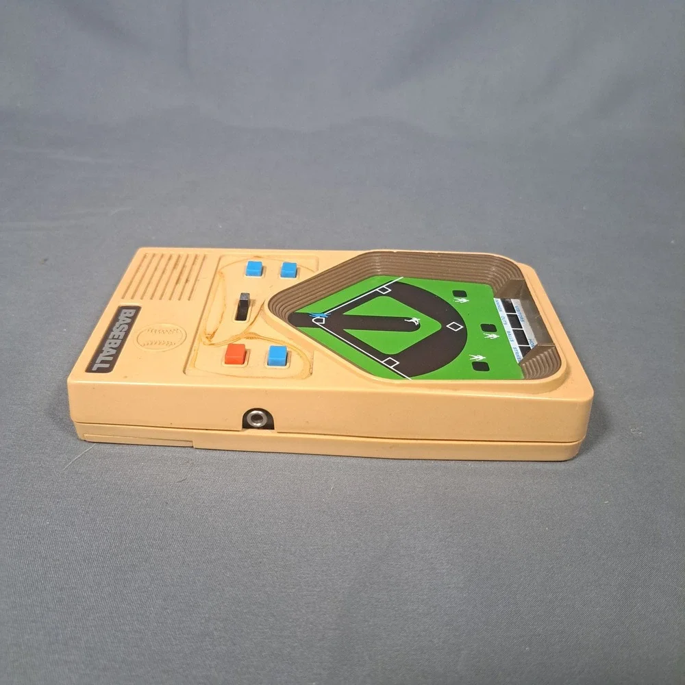 VTG 1978 Mattel Electronics Baseball Handheld Game Retro Portable Console WORKS